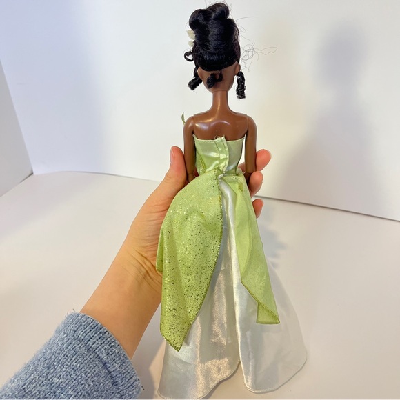 Disney Store Princess and the Frog Articulated Doll Tiana Classic - Picture 5 of 11